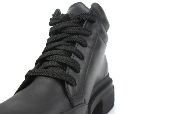 Ботинки кожаные на меху Женская обувь больших размеров 40-44 COSMO Shoes Dia Black BS 1702312104 