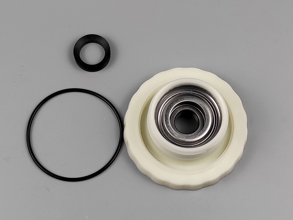 Суппорт підшипників Electrolux 203 права різь Польща для пральної машини