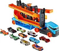 Автовоз Хот Вилс с 10 машинками  Hot Wheels Lift and Launch Hauler with 10 Die-Cast Cars