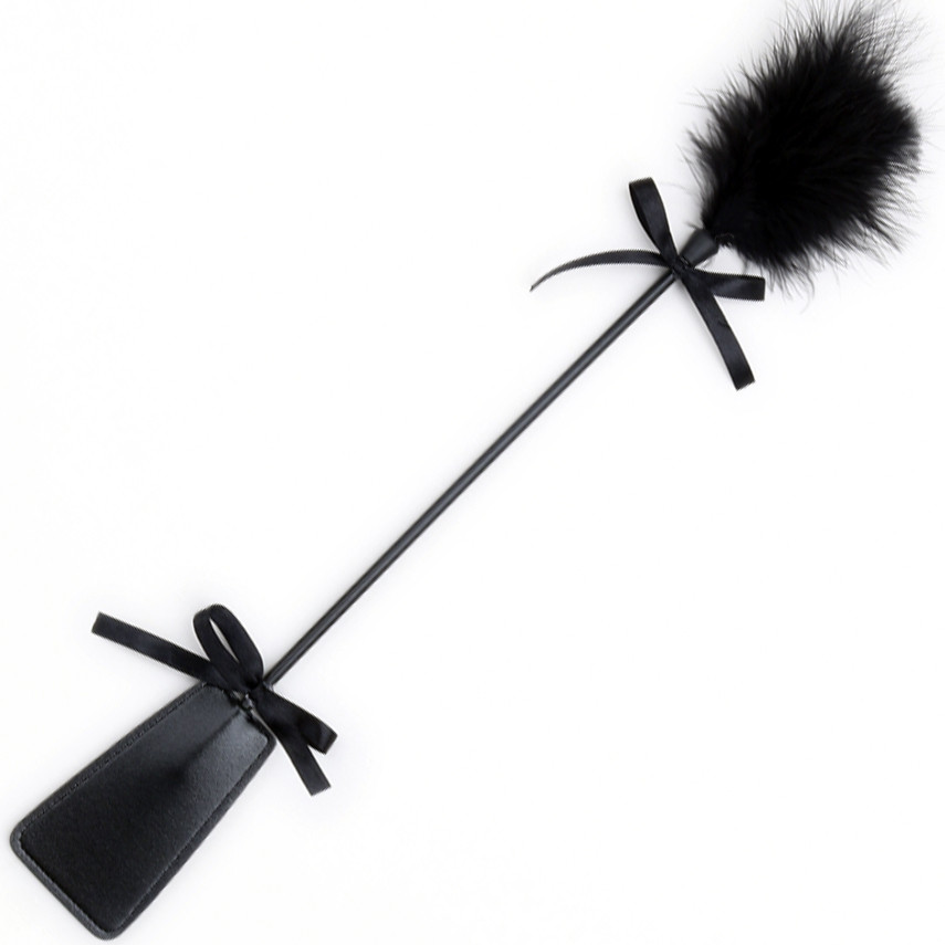 Стек із чорним хутром для БДСМ-ігор Tender and painful колір чорний, фото 1