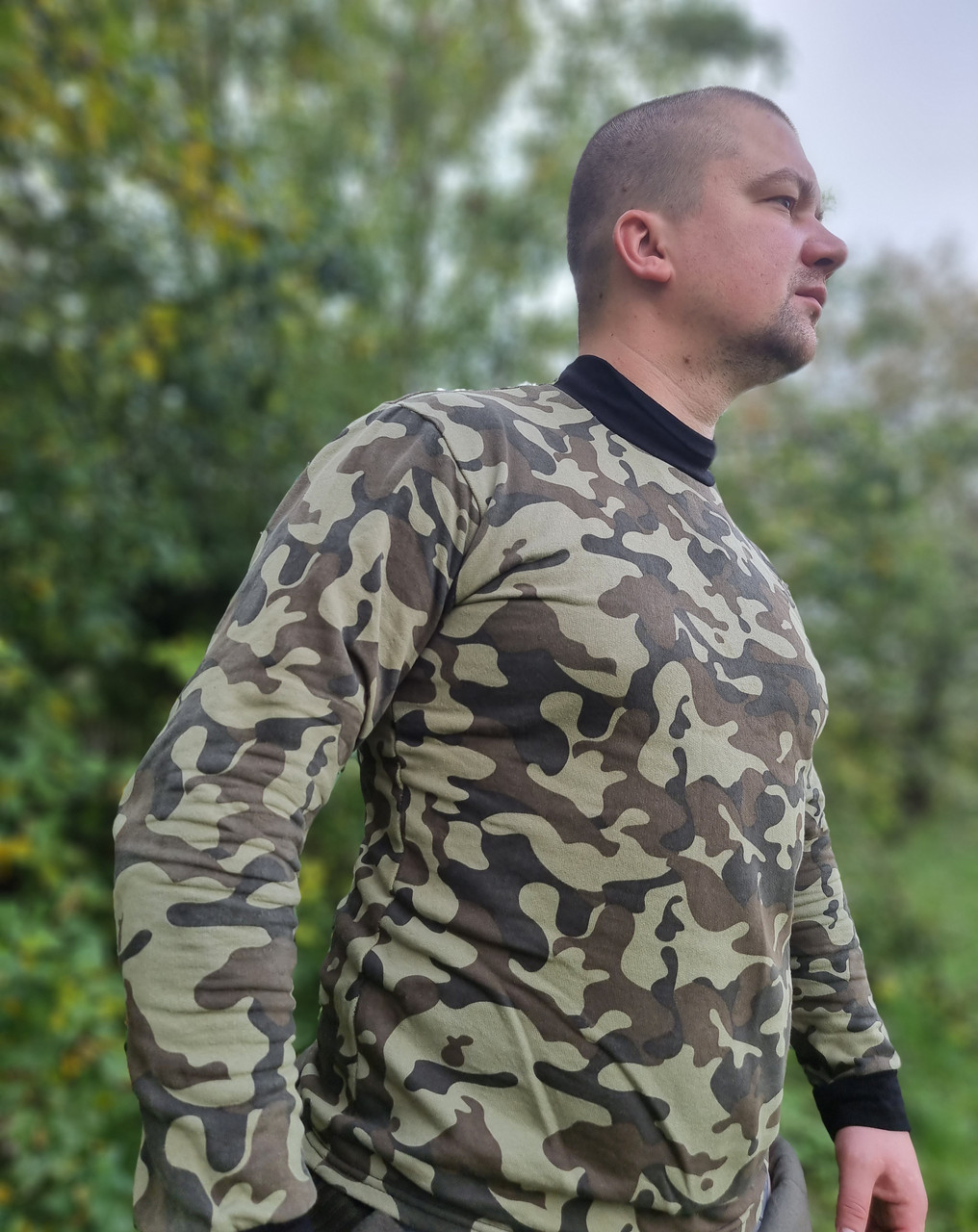 Зимова камуфльована кофта