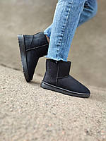 Уги замшеві короткі екозамша жіночі чорні з рудою лейбл UGG унісекс