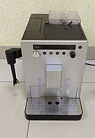 Функціональна надійна кавоварка Melitta E960-101 Caffeo Bistro з Німеччини з гарантією