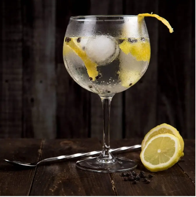 Келих Luminarc Coctail Bar для вина 700 мл (L4046)