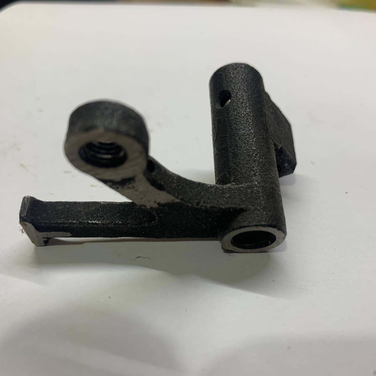 GN1 42073 тримач правого петлювача розподілювач