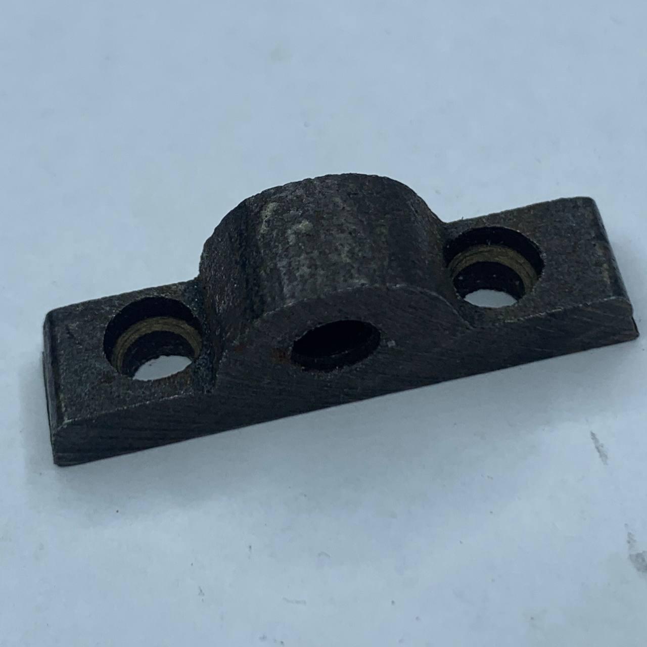 GN1 42131 кронштейн підіймального важеля