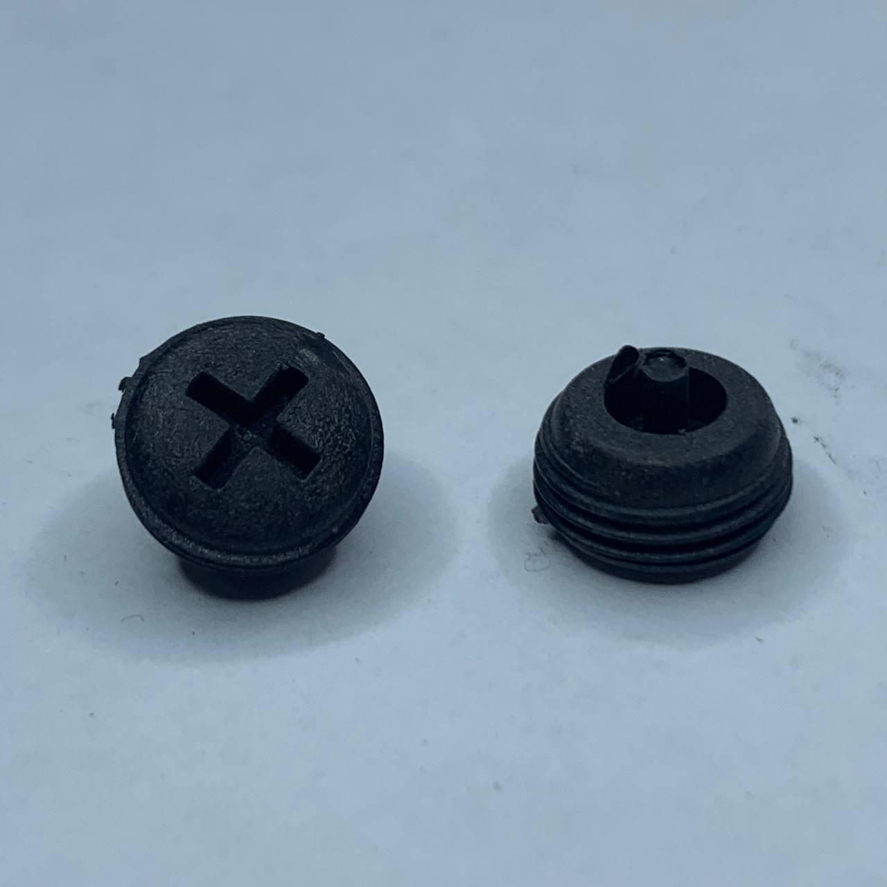 Заглушка щіток двигуна для побутового оверлоку GN1