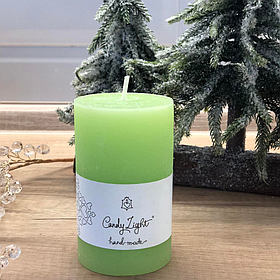 Парафінова свічка 6*10 см кольору зеленого яблука час горіння 30 годин