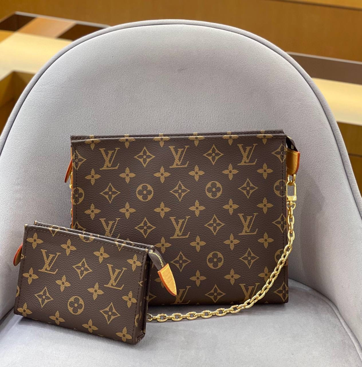 Сумка Louis Vuitton жіноча