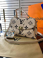 Cумка Louis Vuitton Georges в брендовом пыльнике кремового цвета