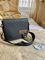 Сумка District messenger Louis Vuitton black