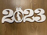 Цифри на Новий рік 2023 з пінопласту