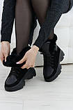 Жіночі зимові чорні черевики спортивного стилю на високій підошві, фото 2