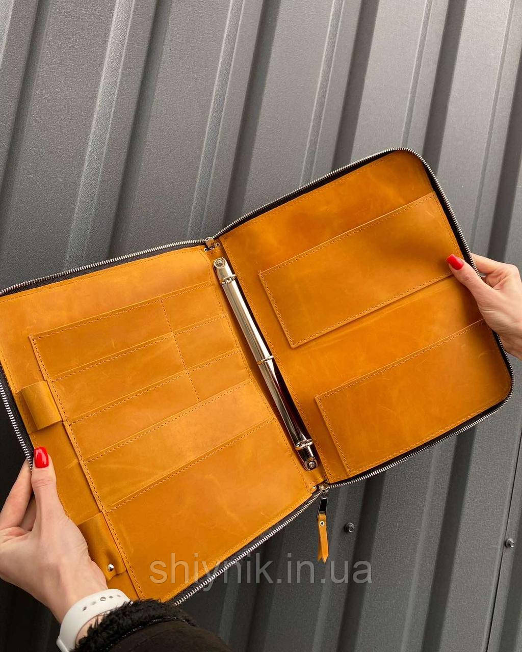 Шкіряна папка для сімейних документів FAMILY FOLDER кемел