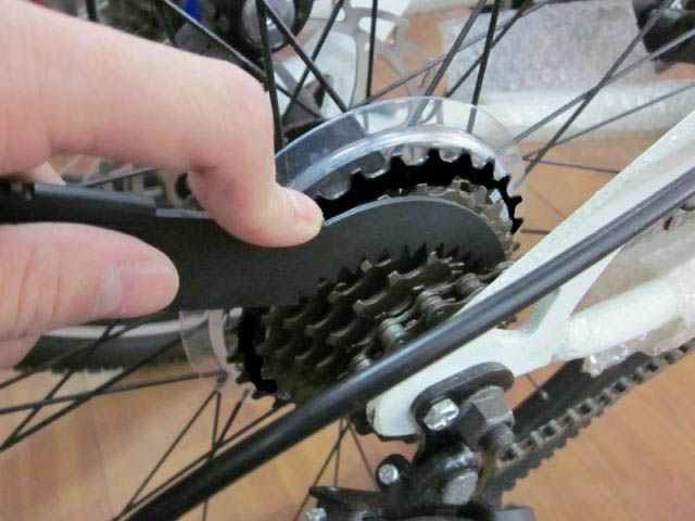 Щетка для чистки цепи велосипеда, Щетка + гребенка для чистки звезд и цепи - фото 3 - id-p1704894621