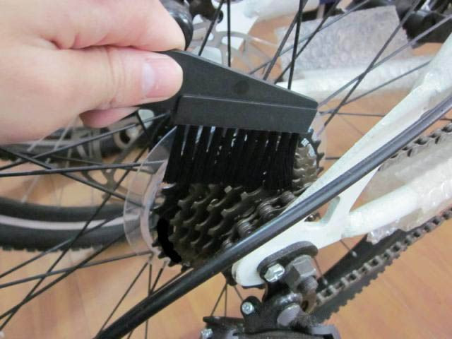 Щетка для чистки цепи велосипеда, Щетка + гребенка для чистки звезд и цепи - фото 7 - id-p1704894621