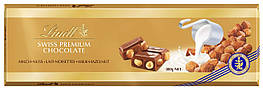 Lindt Молочний шоколад з лісовим горіхом 300g