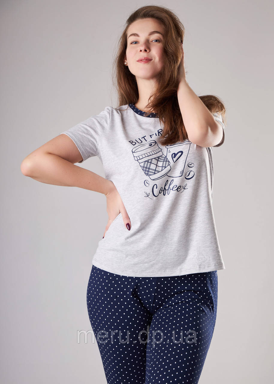Піжама жіноча бриджі  і футболка з друкованим малюнком, розмір 46-52