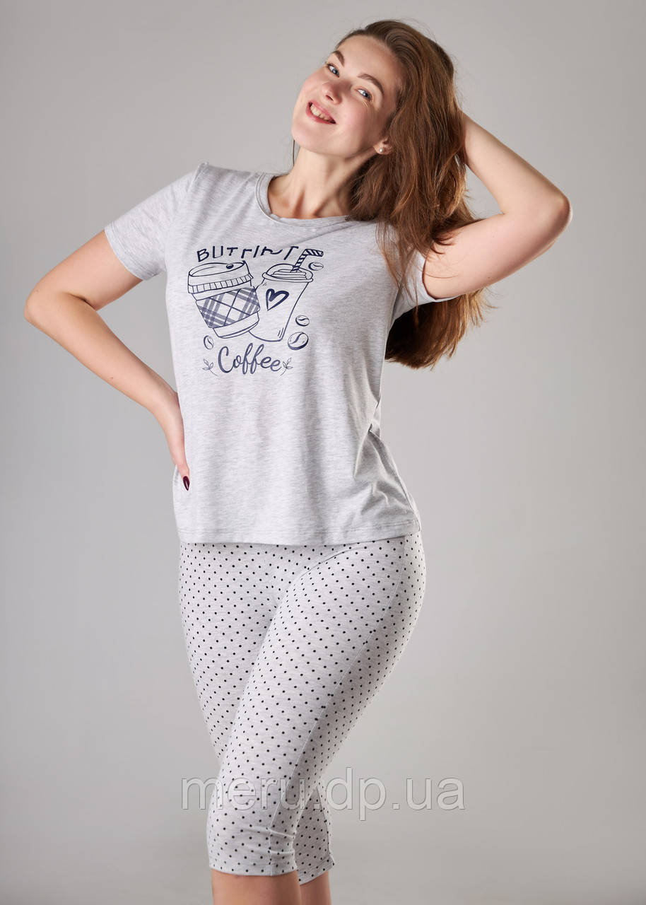 Піжама жіноча бриджі  і футболка з друкованим малюнком, розмір 46-52