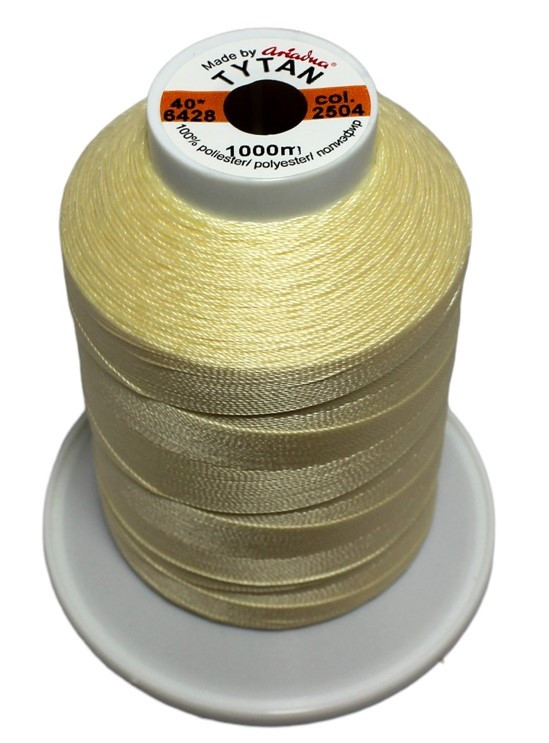 Нитка швейна із поліефірного шовку №40 1000м. «Титан» колір 2504 бежевий, фото 1