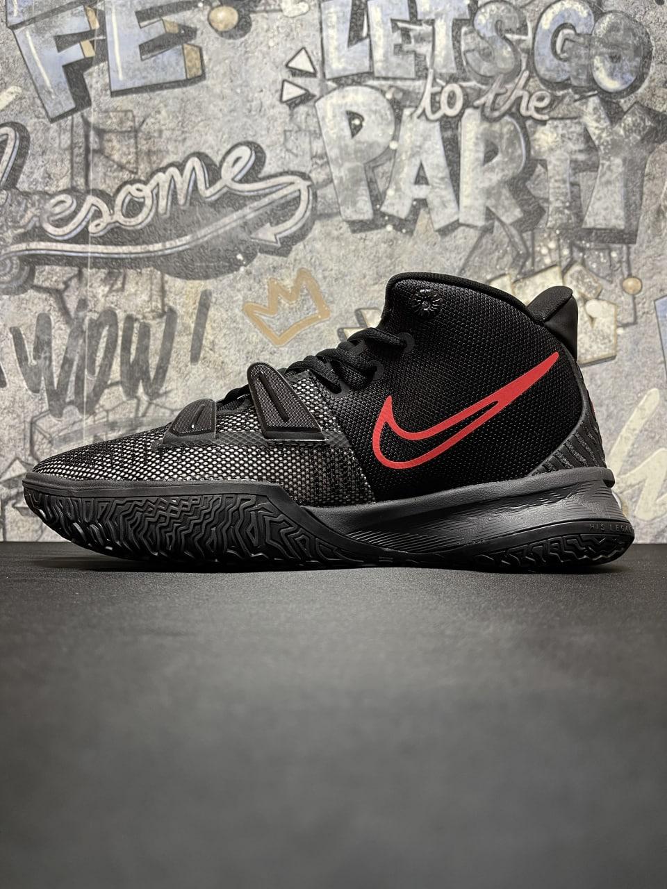 Kyrie bred best sale 5s