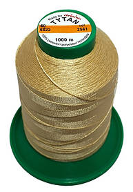 Нитка швейна із поліефірного шовку №20 2000м. «Титан» 2561 бежевий