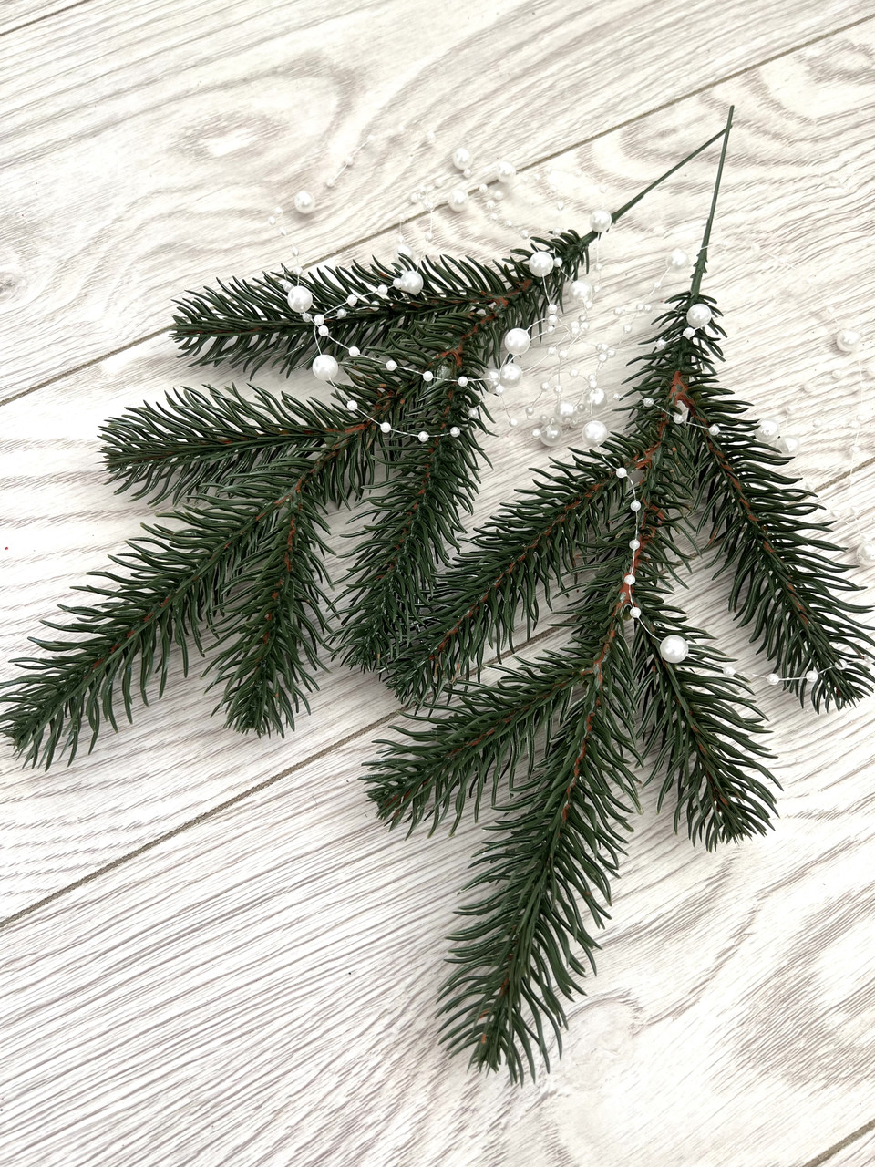 Искусственная хвоя .Веточка искусственной ,зелёной ели. Литая, еловая ...