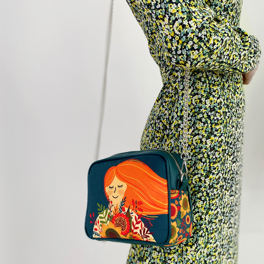 Сумка на ланцюжку Cherie Рыжая девушка 21x17x7 см (CHE2_22S029_TZE), фото 1