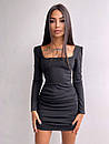 Облягаюча міні сукня зі шнурівкою на спині та складками на спідниці (р. 42, 44) 66035020Е, фото 3