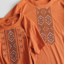 Чоловічі футболки вишиванки, Легка бавовняна футболка чоловіча, Модна футболка з вишивкою помаранчева, фото 4