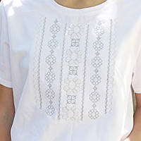 Эффектная женская футболка-вышиванка, Белая Хлопковая Футболка вышиванка белая с вышивкой женская, 48