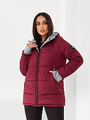 Зимняя женская куртка на 200 синтепоне прямого покроя на молнии.