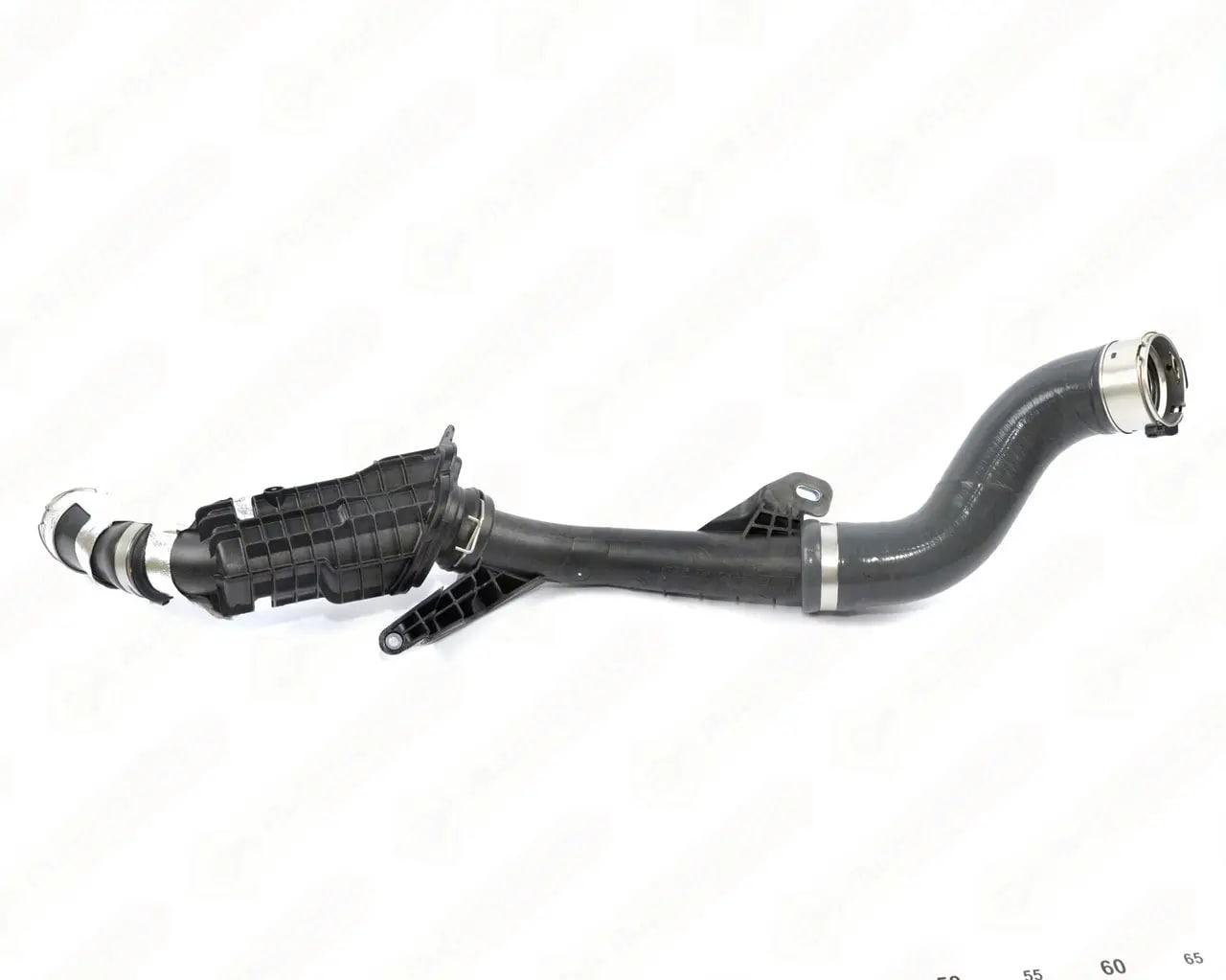 Шланг (патрубок) інтеркулера правий Renault Clo 4, Dokker, Lodgy 1.5dCi, 144604018R