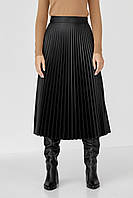 Плиссированная юбка миди из эко-кожи черного цвета. Модель 249. Размеры 42-48