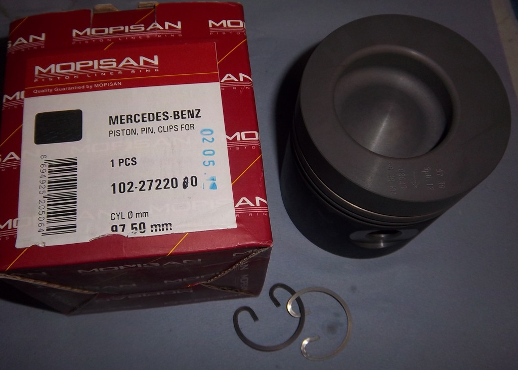 Поршень Мерседес вантажний OM364LA/OM366LA EURO-2