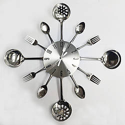 Настінний годинник на кухню Ложки-виделки "Toast" — вражаюча прикраса для кафе та кухні (Метал, 41 х 41 см)