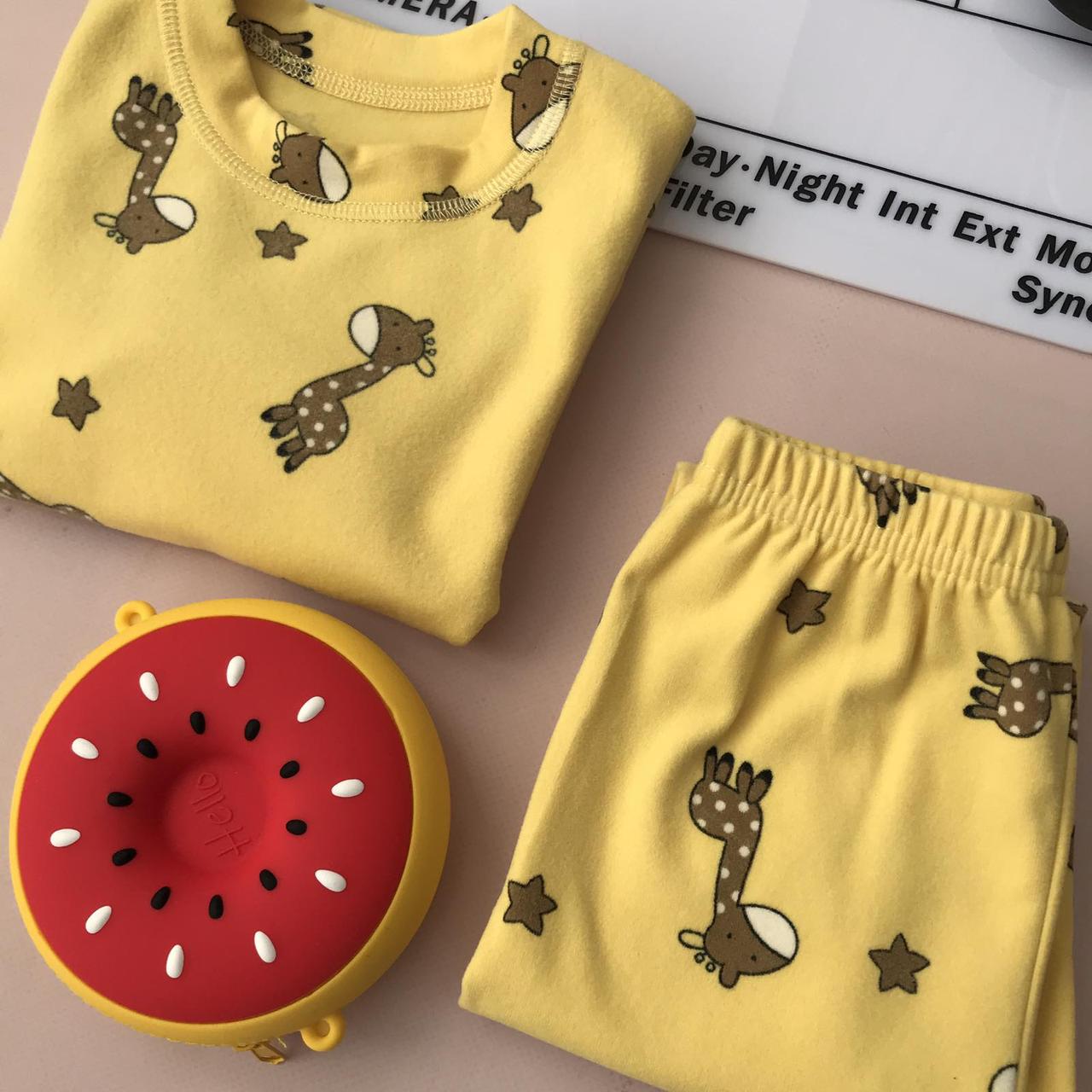 Піжама дитяча для хлопчика та для дівчинки з жирафами Жовта 44721 36, Жёлтый, Унисекс, Весна Осень, 55, 1 год, фото 1