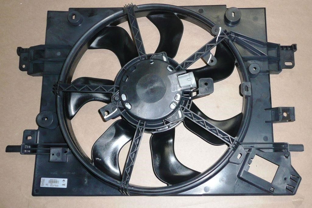 Електровентилятор охолодження в зборі (мотор+крильчатка) Renault: Duster 2, 214811626R, фото 1