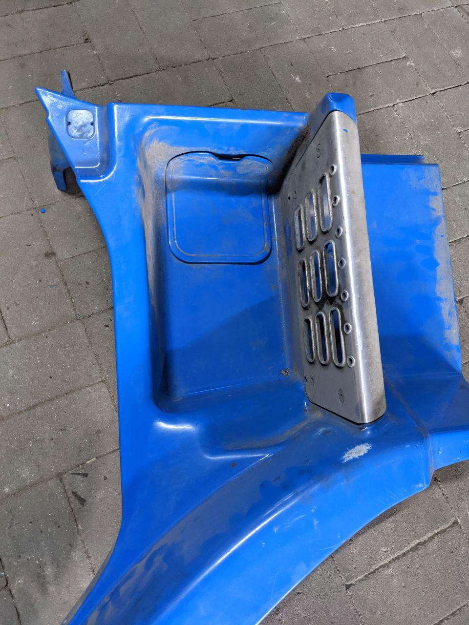 Корпус сходинки L (побитий) б/в VOLVO FM (20529478) оригінал, 800х300х1200 мм