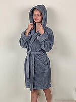 Махровий халат з капюшоном для дівчинки р. S-M.