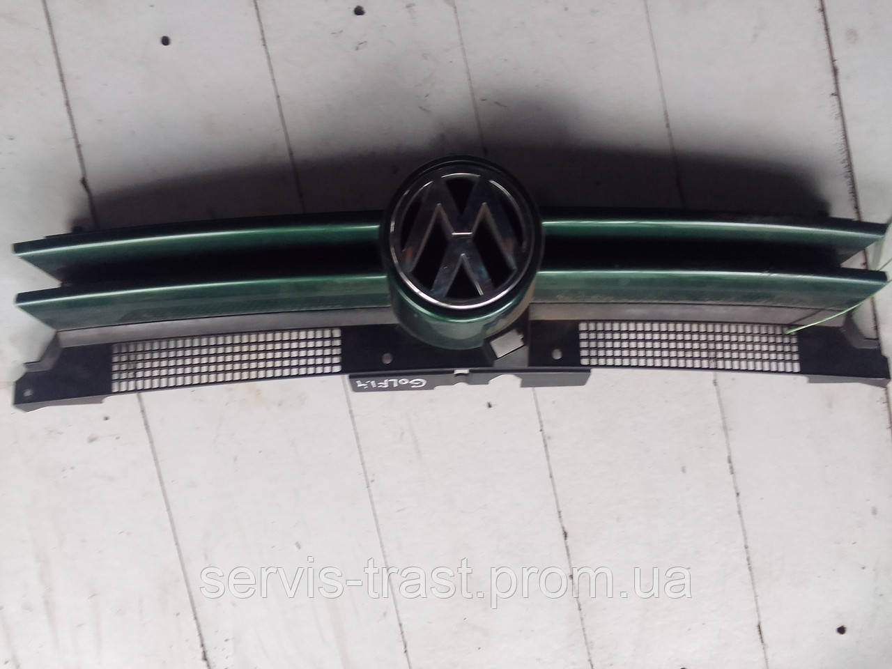 Решітка Volkswagen Golf 4