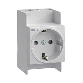 Розетка на DIN-рейку Hager 250В 16А SN016