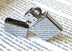 Запальничка Zippo 167 Armor High Polish Chrome