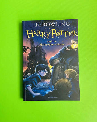 Книга Harry Potter and the Philosopher's Stone. На англійській мові Philosophers Stone, фото 1
