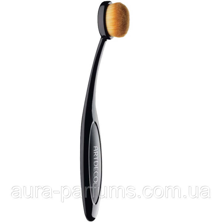 Маленький пензлик овальної форми Artdeco Small Oval Brush Premium Quality 60376