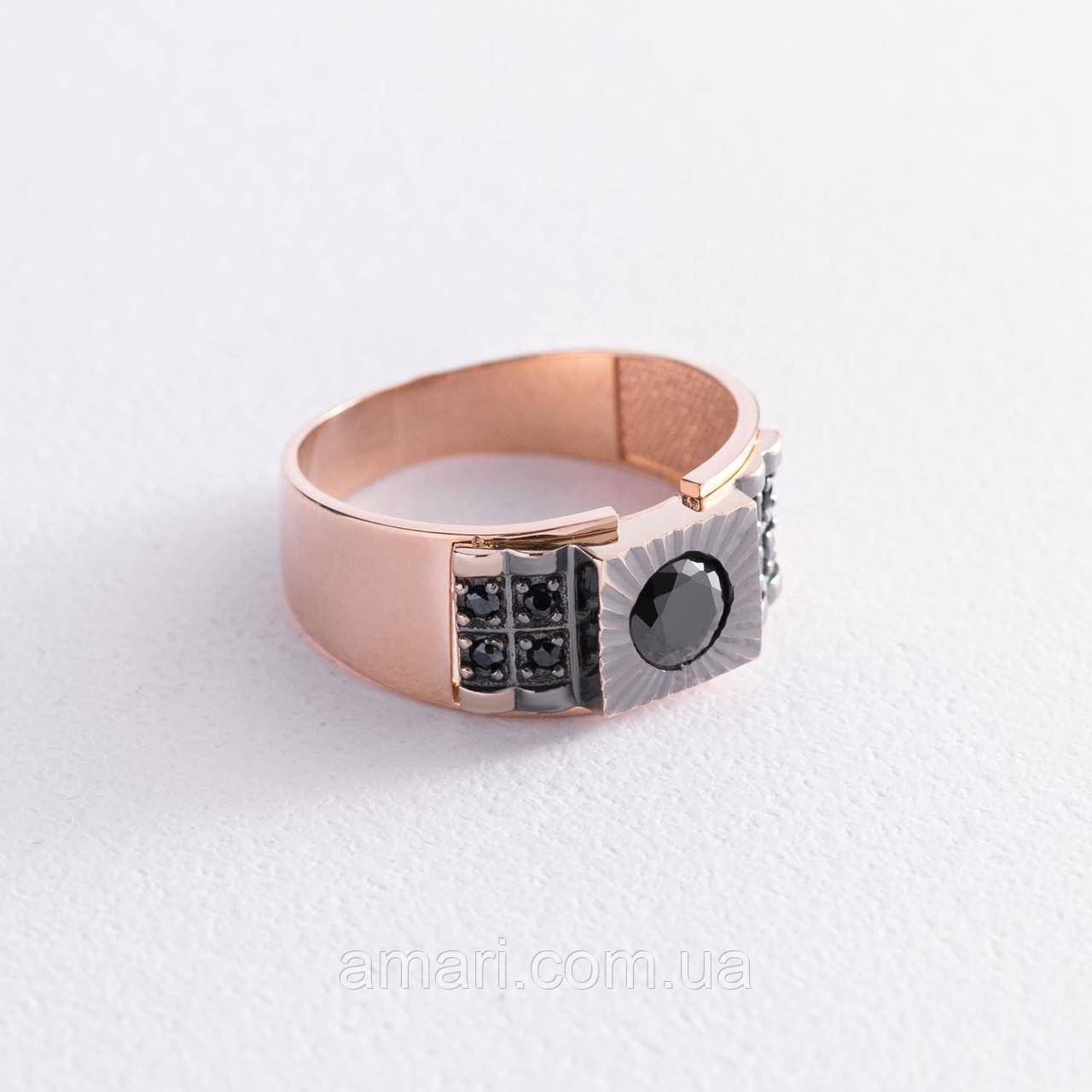Чоловіча золота печатка з чорними фіанітами 
к06054, фото 1