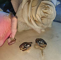 Золотистые серьги с растительным орнаментом от студии LadyStyle.Biz