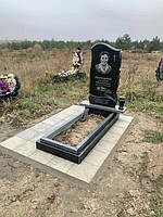 Гранитный памятник (Образец 05050) 1