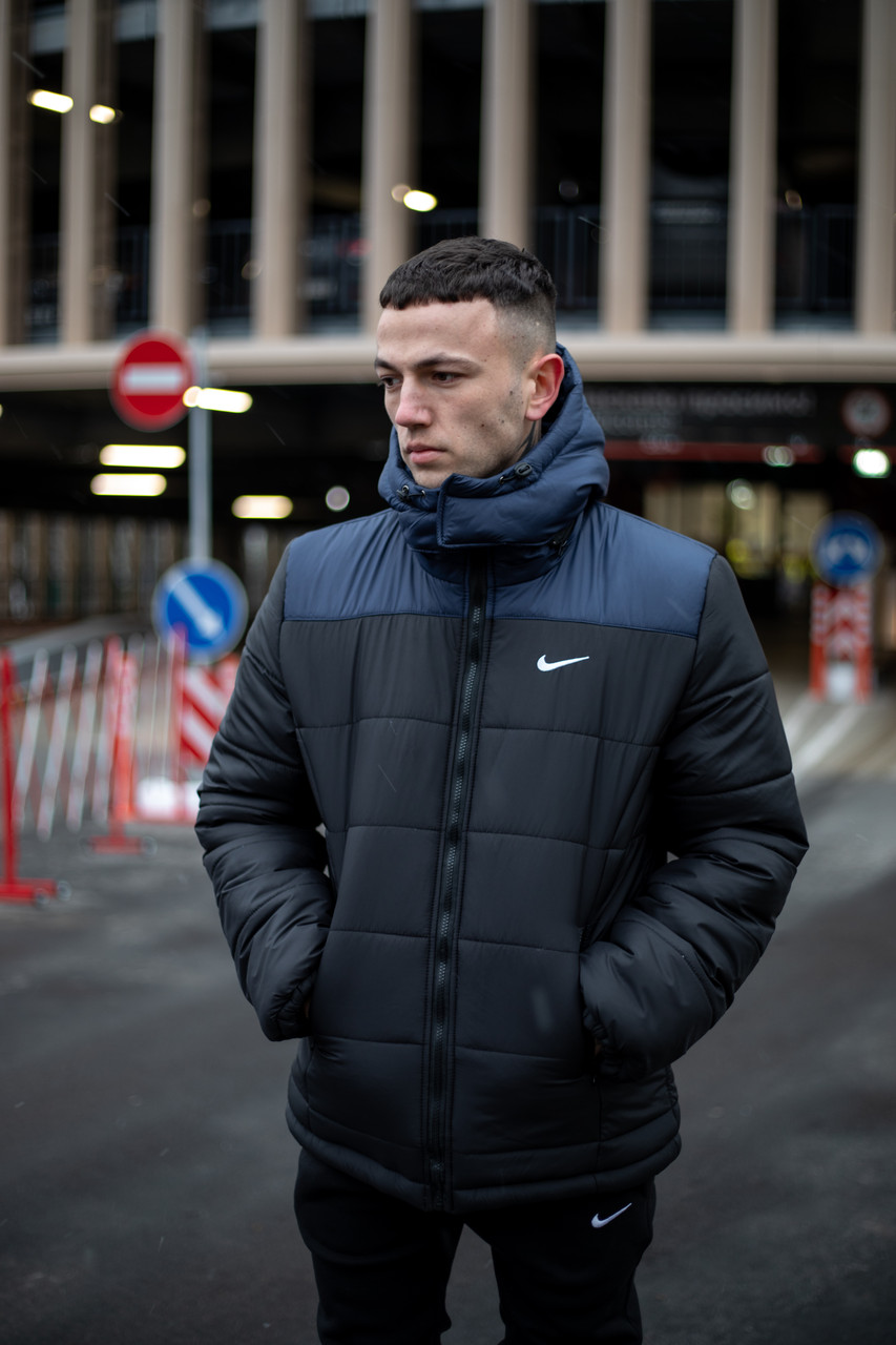 Чоловіча зимова куртка Nike чорна із синім до -25 °C тепла на флісі з капюшоном ⁇ Чоловічий зимовий пуховик Найк