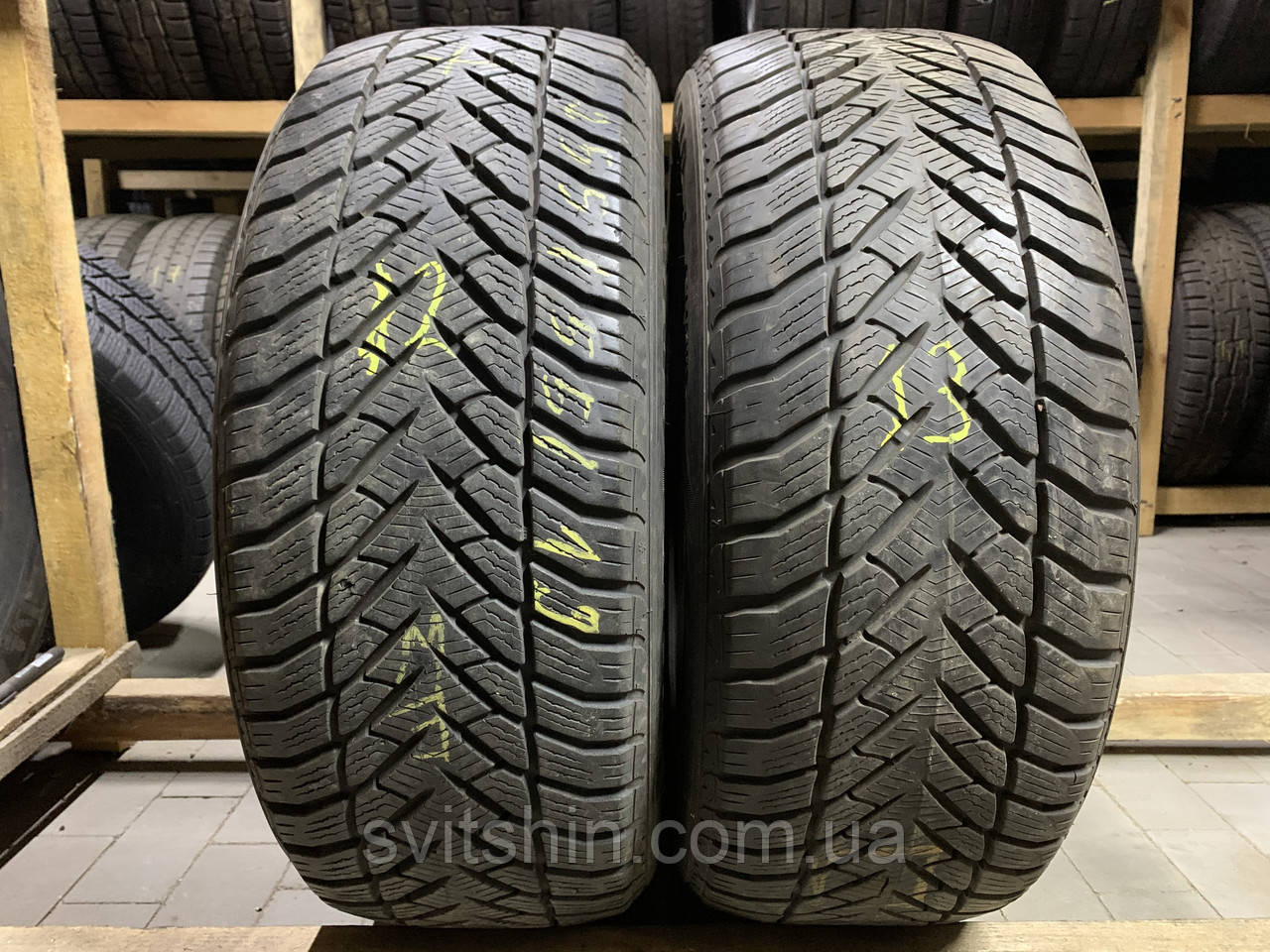 Зимова пара 255/55R19 Goodyear Ultra Grip 7 мм, фото 1